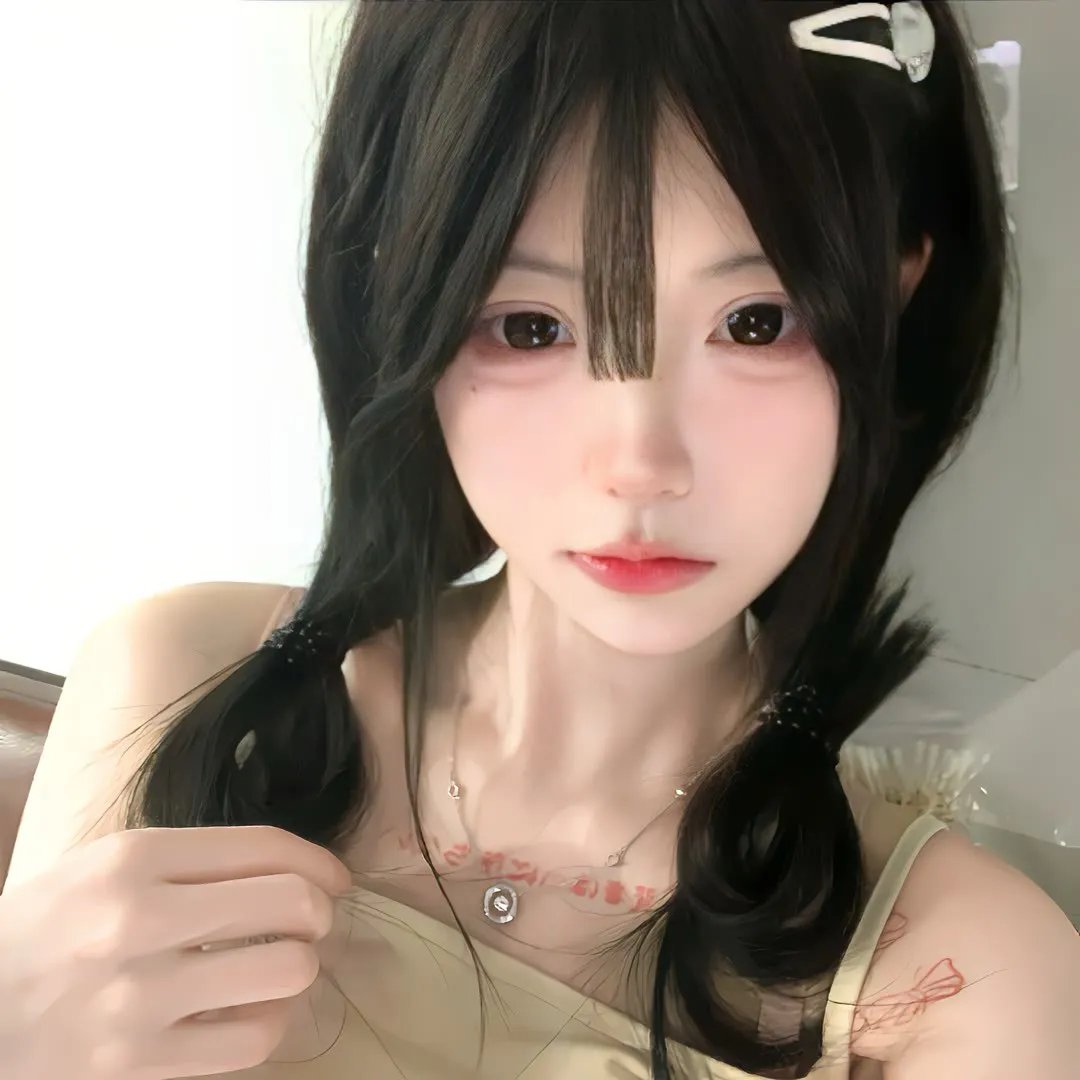 丝黛芬妮 高清封面